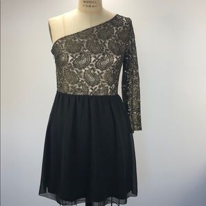 Kensie Dresses black and gold one shoulder dress